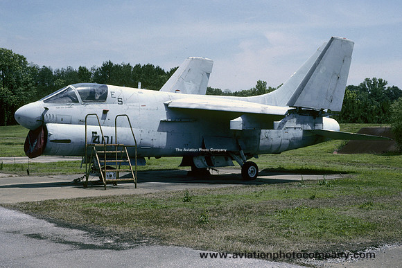 US Navy LTV A-7B Corsair 154489/401 at NATTC Memphis (1993)
