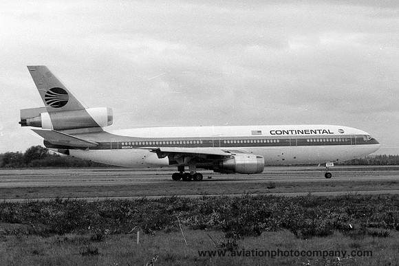 Continental Airlines Douglas DC-10-10 N68054 (1975)
