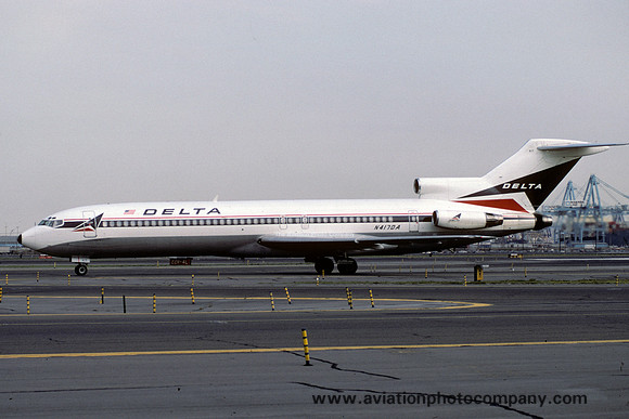 Delta Airlines Boeing 727-200 N417DA (1984)
