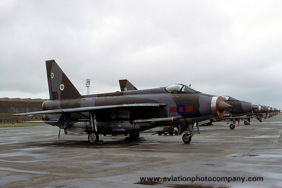 RAF 5 Squadron English Electric Lightning F.6 XS925/D at RAF Binbrook (1979)