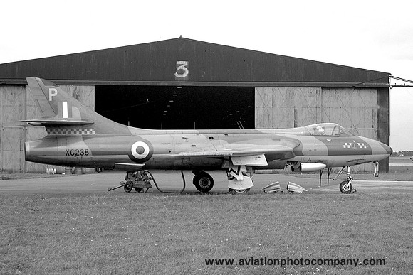 RAF 92 Squadron Hawker Hunter F.6 XG238/P (1957)