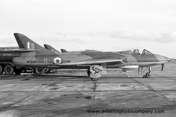 RAF 233 OCU Hawker Hunter F.1 WT638/G (1957)