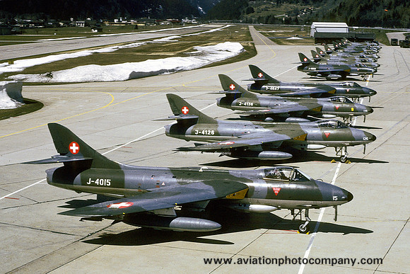Swiss Air Force Hawker Hunter F.58 J-4015 (1985)