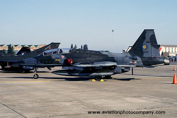 Dutch Air Force 315 Squadron Canadair NF-5B Freedom Fighter K-4030 at the Mildenhall Air Fete (1982)
