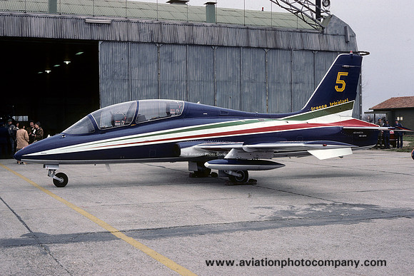 Italian Air Force Frecce Tricolori Aermacchi MB-339 "5" (19820