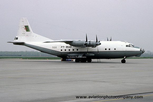 Algerian Air Force Antonov An-12 7T-WAB/566 (1982)