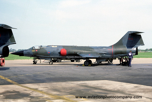 Canadian Air Force 1 CAG Canadair CF-104 Starfighter 104751 (1982)