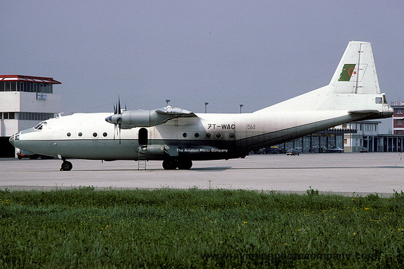 Algerian Air Force Antonov An-12 7T-WAC/514 (1982)