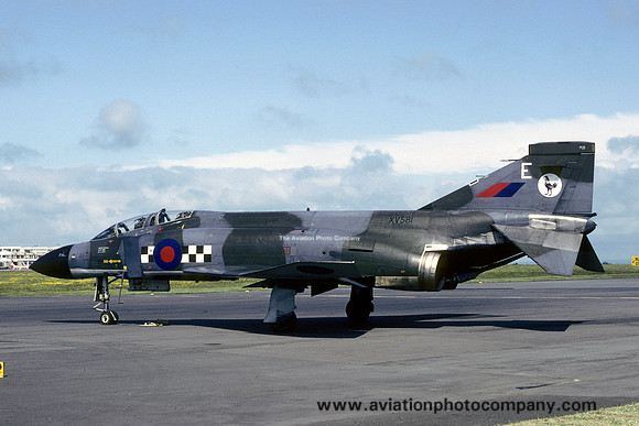 RAF 43 Squadron McDonnell F-4K Phantom FG.1 XV581/E (1981)