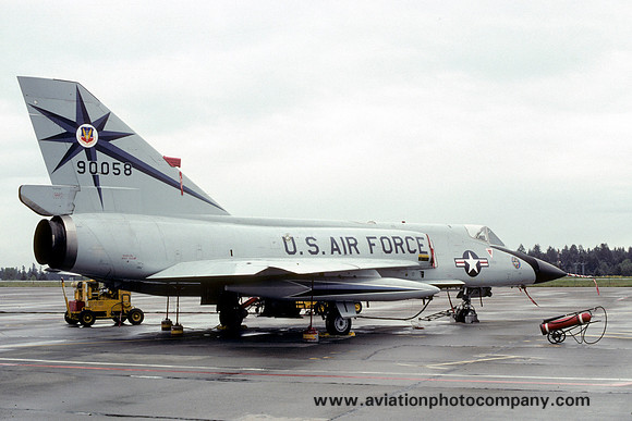 USAF 318 FIS Convair F-106A Delta Dart 59-0058 (1981)