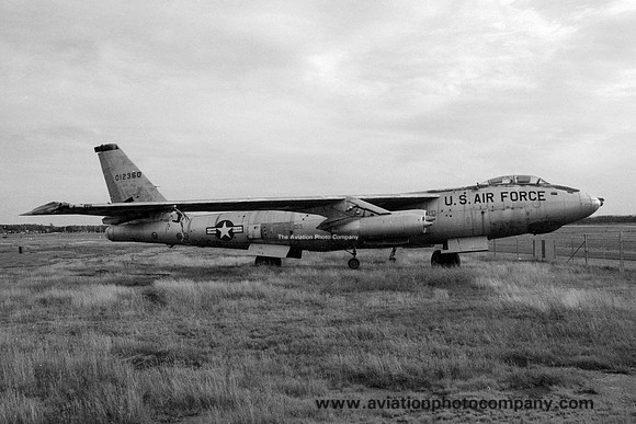 USAF Boeing WB-47E Stratojet 51-2360 displayed at the New England Air Museum (1981)