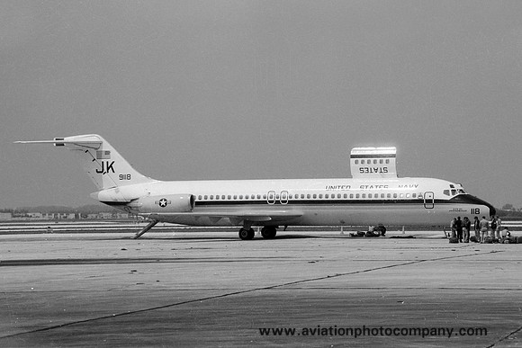 US Navy VR-1 Douglas C-9B 159118/JK (1978)