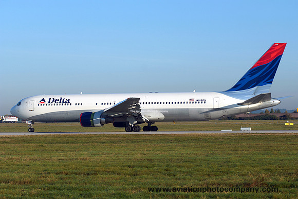 Delta Airlines Boeing 767-332(ER) N198DN (2007)