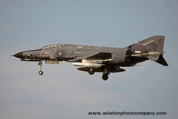 JASDF 304 Hikotai McDonnell F-4EJ Phantom 47-8342 (1986)