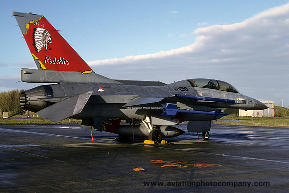 Dutch Air Force 314 Squadron GD F-16B Fighting Falcon J-210 (1995)