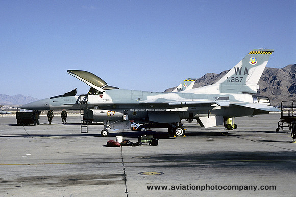 USAF 57 FW General Dynamics F-16C Fighting Falcon 87-0267/WA (1993)