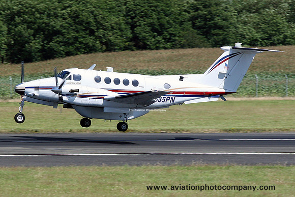 US Army Beech 300LW Super King Air N535PN at Prestwick (2009)