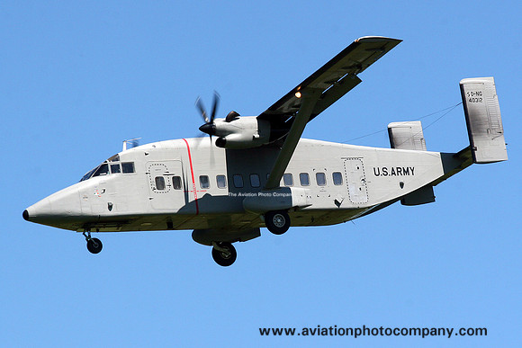 US Army South Dakota ArNG Short C-23B Sherpa 94-0312 at Prestwick (2009)