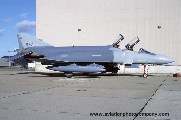 USAF New York ANG 136 FIS McDonnell F-4D Phantom 65-0677 (1987)