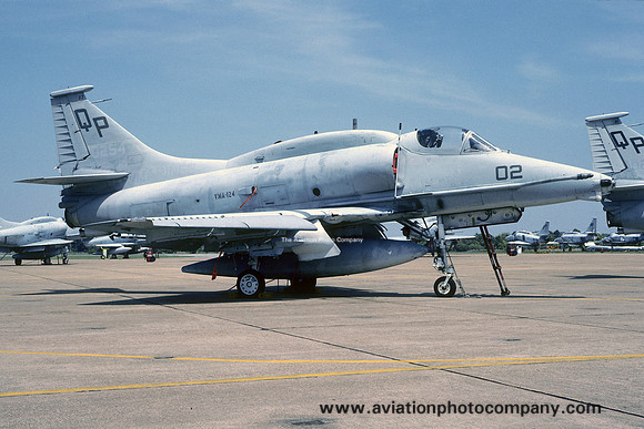 US Marines VMA-124 Douglas A-4M Skyhawk 160254/QP-02 (1993)