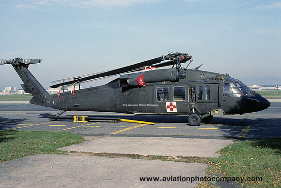 US Army 236th Medical Company Sikorsky UH-60A Blackhawk 82-23676 (1993)