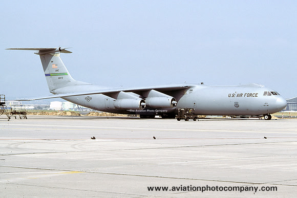 USAF 62 AW Lockheed C-141B Starlifter 66-0172 (1993)