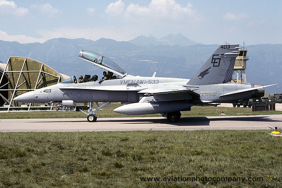 US Marines VMFA(AW)-533 McDonnell Douglas FA-18D Hornet 164705/ED-403 (1993)