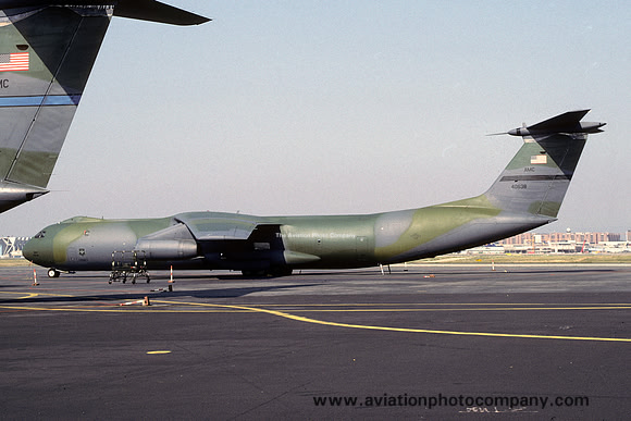 USAF Lockheed C-141B Starlifter 64-0638 (1993)