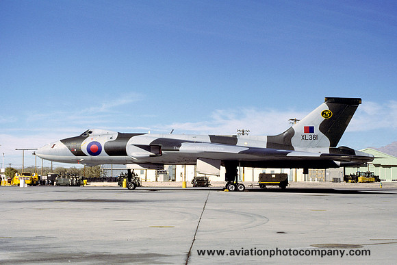 RAF 35 Squadron Avro Vulcan B.2 XL361 (1979)