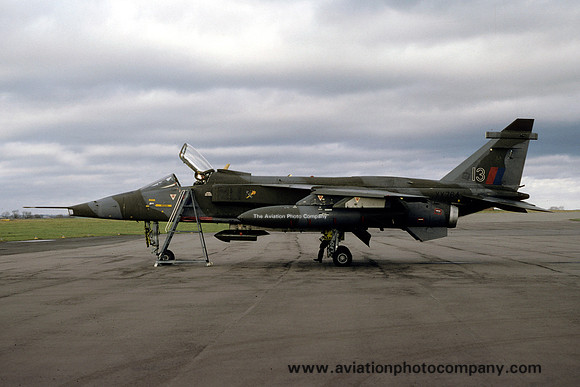 RAF 226 OCU Sepecat Jaguar GR.1 XX764/13 (1978)