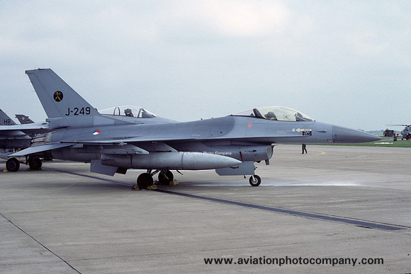Dutch Air Force 323 Squadron General Dynamics F-16A Fighting Falcon J-249 (1984)
