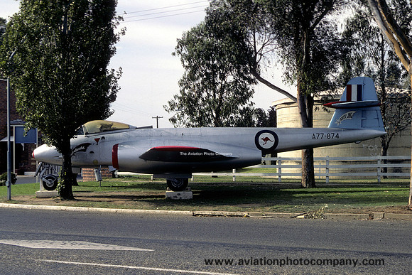 RAAF Gloster Meteor F.8 A77-874 displayed at Wagga Wagga (1982)