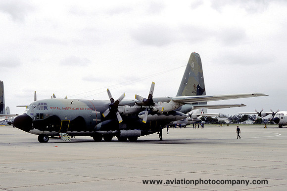 RAAF 36 Squadron Lockheed C-130H Hercules A97-012 (1981)