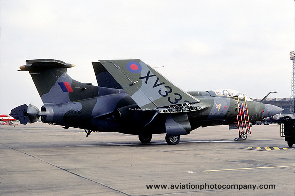 RAF 216 Squadron Blackburn Buccaneer S.2 XV332 (1979)
