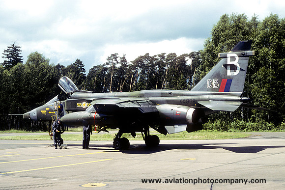 RAF 31 Squadron Sepecat Jaguar GR.1 XX968/DB (1980)