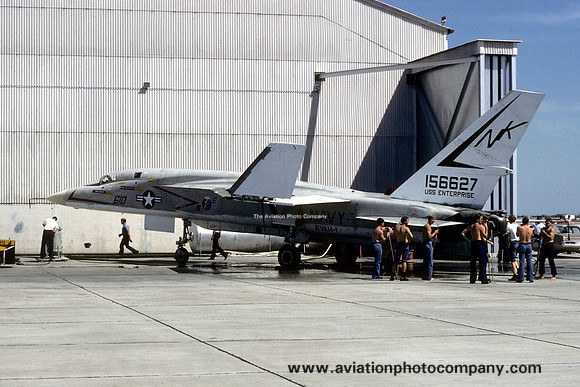 US Navy RVAH-41North American RA-5C Vigilante 156827/NK-610 (1977)