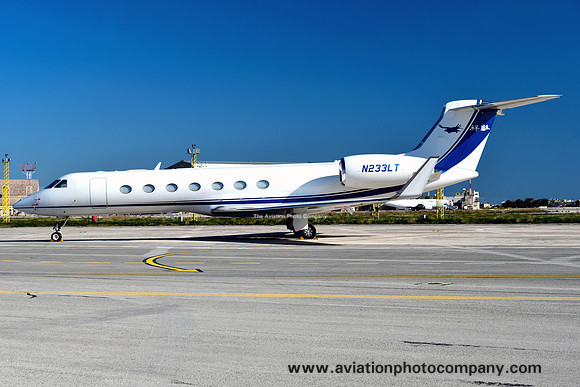 Honeyflower International Ltd Gulfstream 550 N233LT at Malta Luqa (2020)
