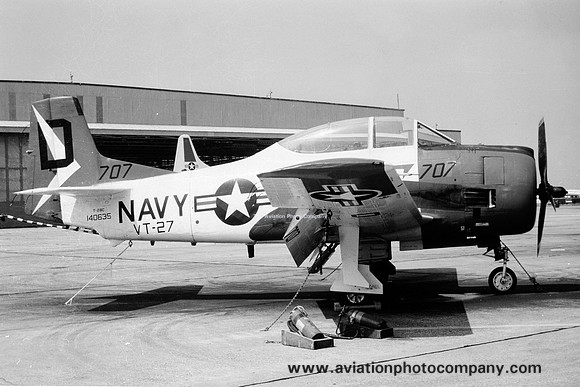 US Navy VT-27 North American T-28C Trojan 140635/D-707 (1978)