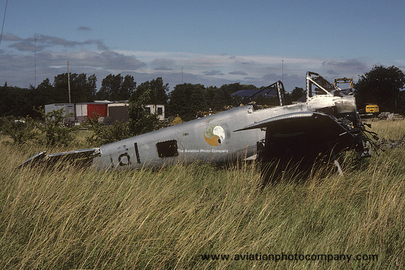 Irish Air Corps Percival Provost T.1 161 dumped at Baldonnel (1987)