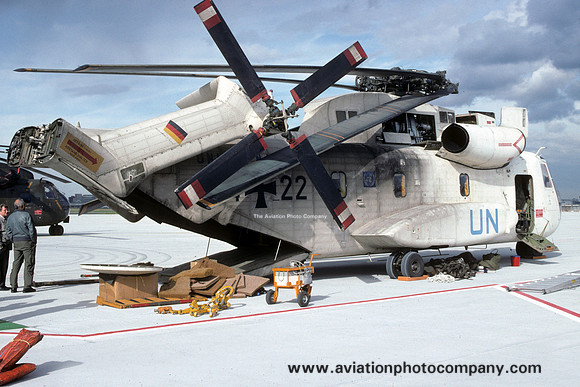 German Army HFR25 Sikorsky CH-53G Stallion 84+22 (1995)