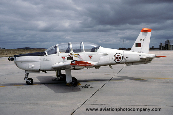 Portuguese Air Force Esq 101 SOCATA TB-30 Epsilon 1411 (1995)