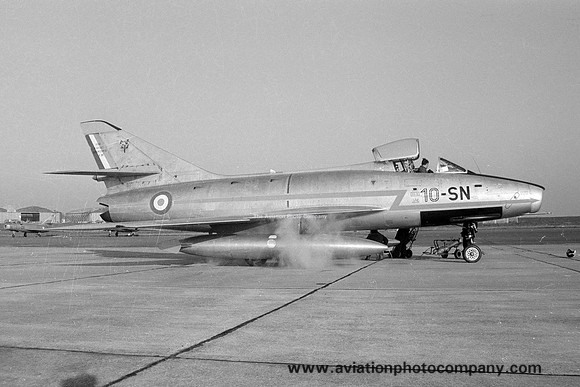French Air Force EC2/10 Dassault Super Mystere B.2 91/10-SN (1970)