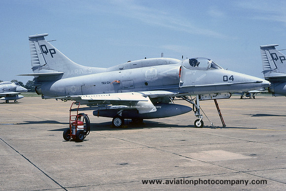 US Marines VMA-124 Douglas A-4M Skyhawk 160264/QP-04 (1993)
