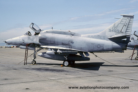 US Marines VMA-133 Douglas A-4M Skyhawk 159489/ME-07 (1992)