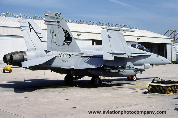 US Navy VFA-132 McDonnell Douglas F/A-18A Hornet 162874/AE-304 (1991)