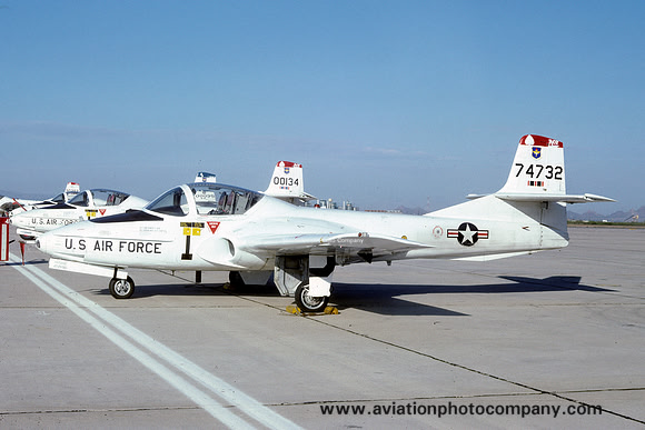 USAF ATC Cessna T-37B Tweet 67-14732 (1980)