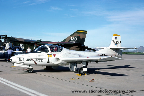 USAF ATC Cessna T-37B Tweet 57-2272 (1980)
