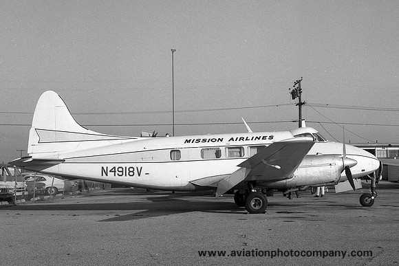 Mission Airlines De Havilland DH.104 Dove 5A N4918V (1970)