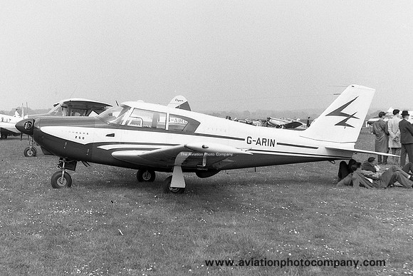 Piper PA-24-250 Comanche G-ARIN (1961)