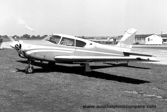 Piper PA-24-250 Comanche G-ARFY (1961)